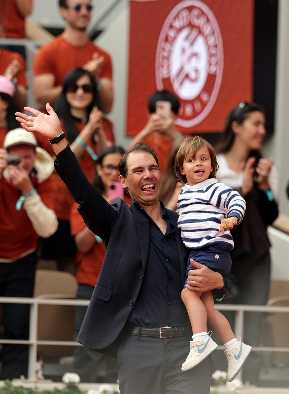 法国网球队血洗美国网球队，纳达尔完成帽子戏法的简单介绍