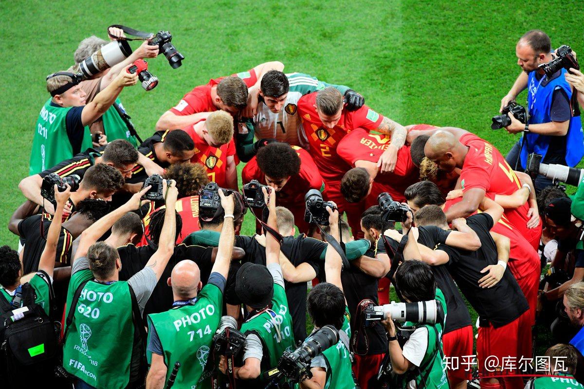 Valorant惊险逆转取胜,粉丝狂欢不已 Valorant惊险逆转取胜,粉丝狂欢不已