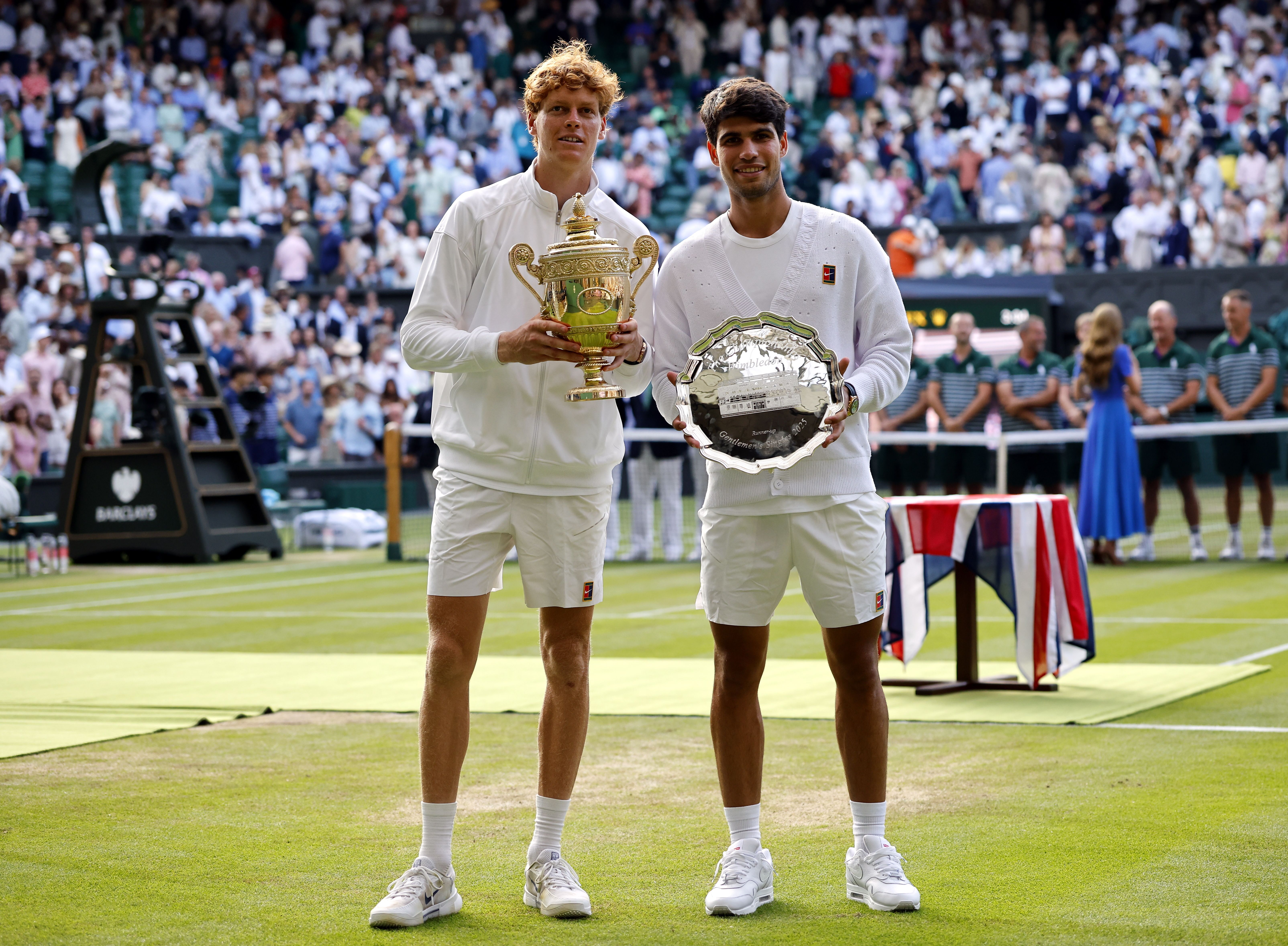 温网完胜澳网,辛纳带队取胜 温网完胜澳网,辛纳带队取胜