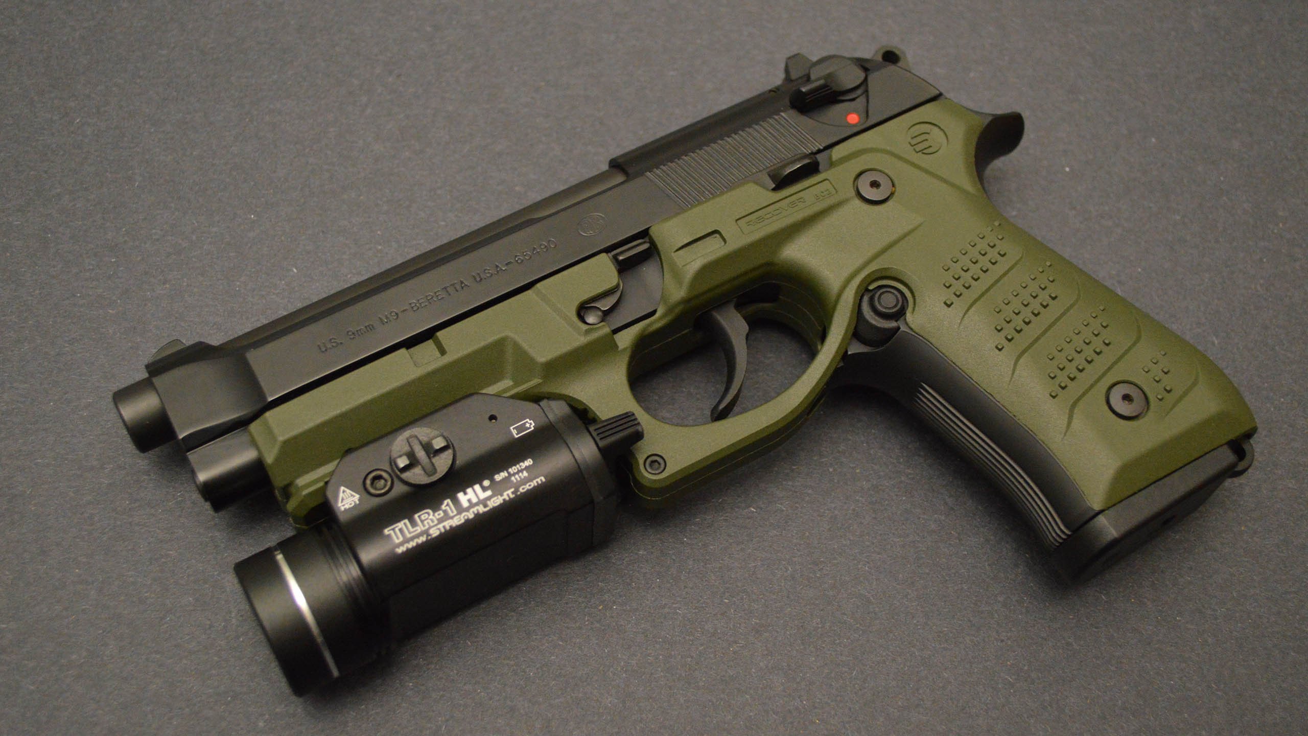 红色狂飙与银箭孤星,哈斯逆袭雷诺,汉密尔顿上演孤胆传奇