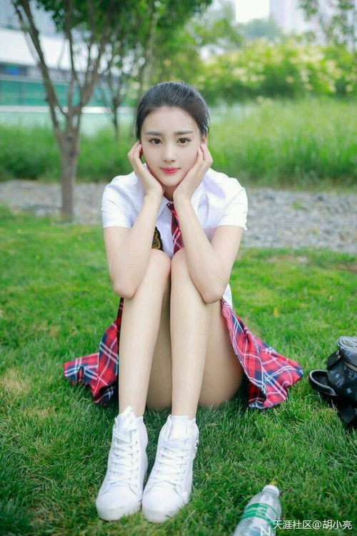 全球体育的双重交响，英超争冠之夜，东契奇在NBA证明自己的孤星之光